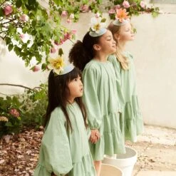 Paper Flower Hats 9 Paper Flower Hats -Gift Basket Shop 22039360 paper flower hats5