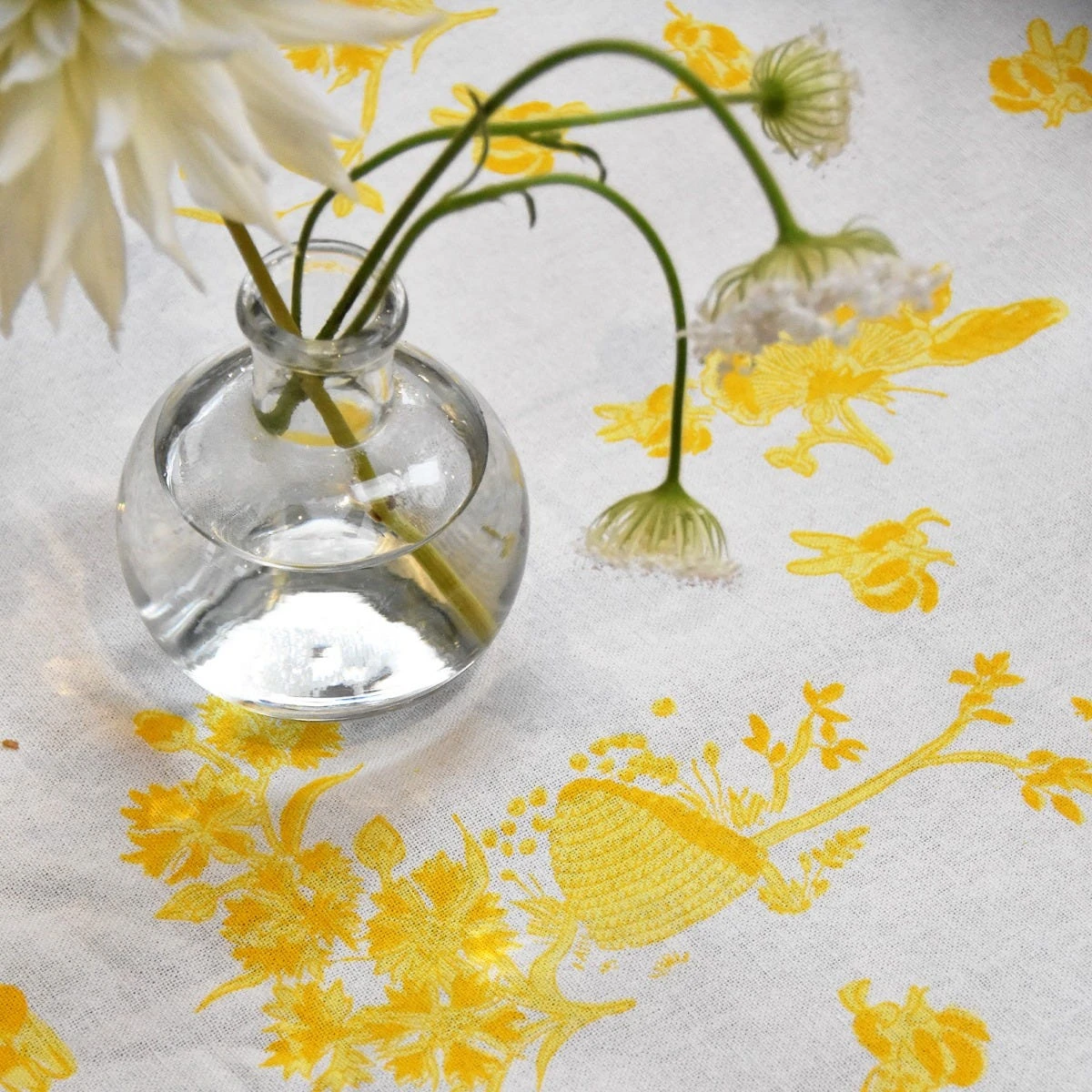 Beehive Yellow Tablecloth 5 Beehive Yellow Tablecloth - Image 5